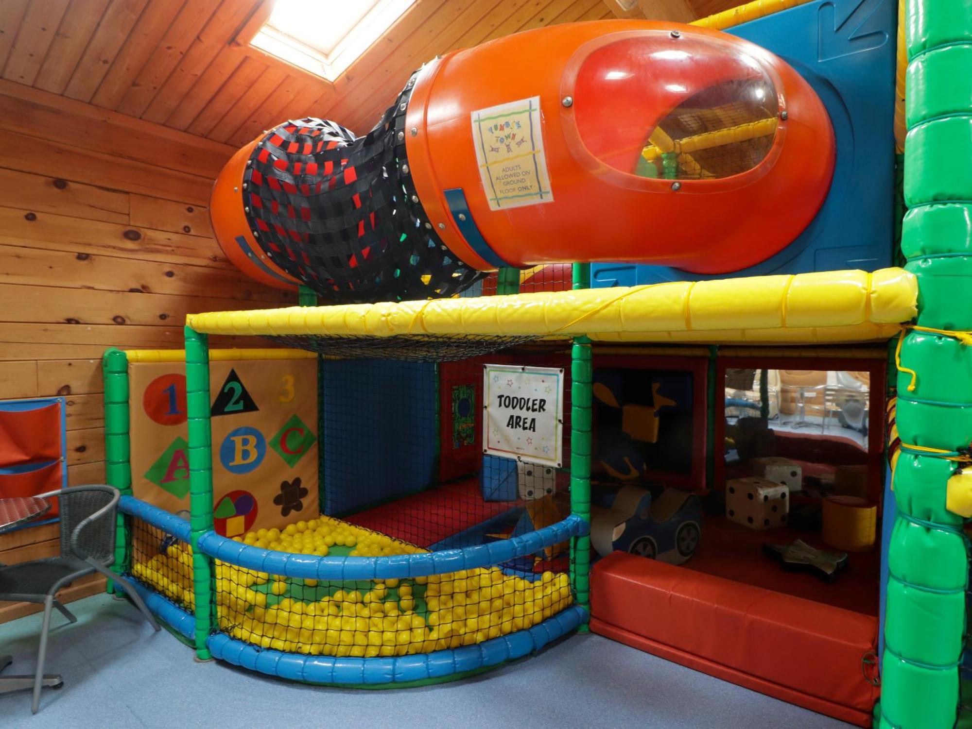 13 Gower Holiday Village Swansea Exterior photo