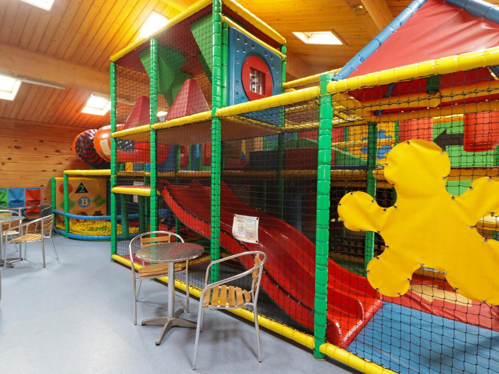 13 Gower Holiday Village Swansea Exterior photo